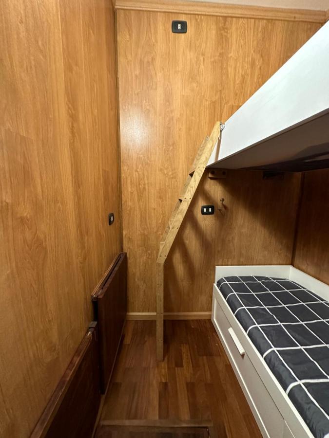 Tiny House - Spaccanapoli Apartment Luaran gambar