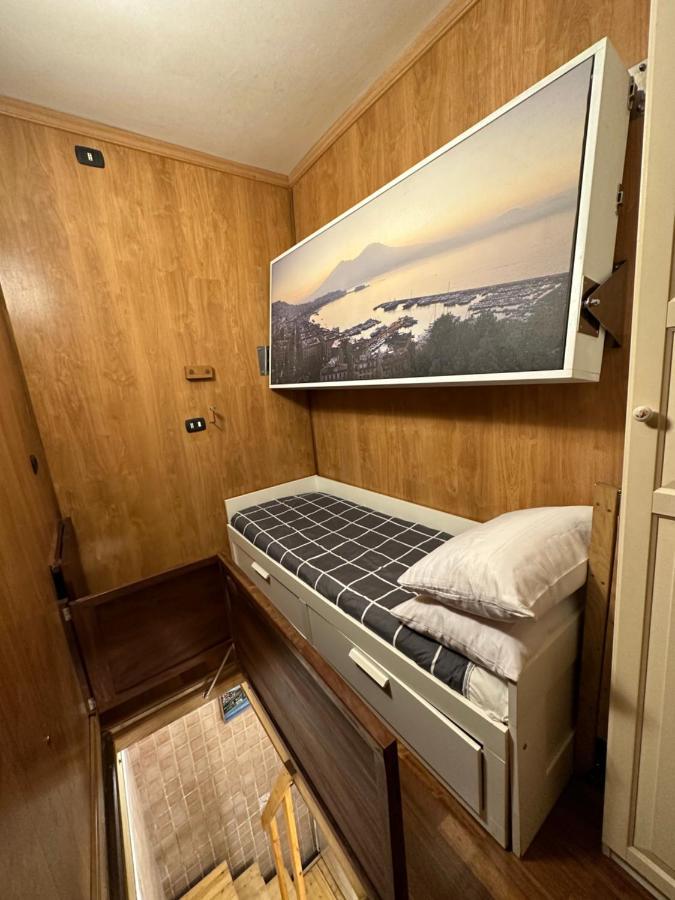 Tiny House - Spaccanapoli Apartment Luaran gambar